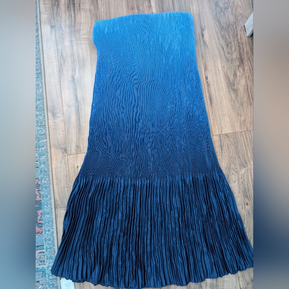 Abercrombie And Fitch Blue Ombre Crinkle Mermaid Dress
